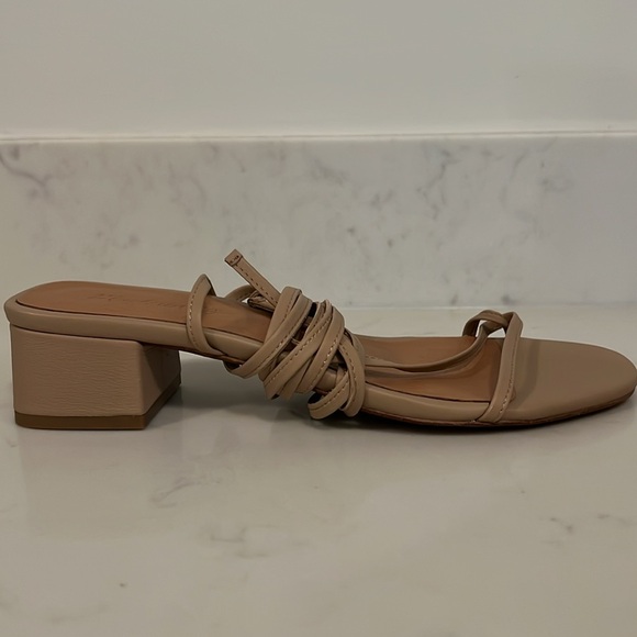 NWT Madewell laced sandals in size 8. - Picture 2 of 4